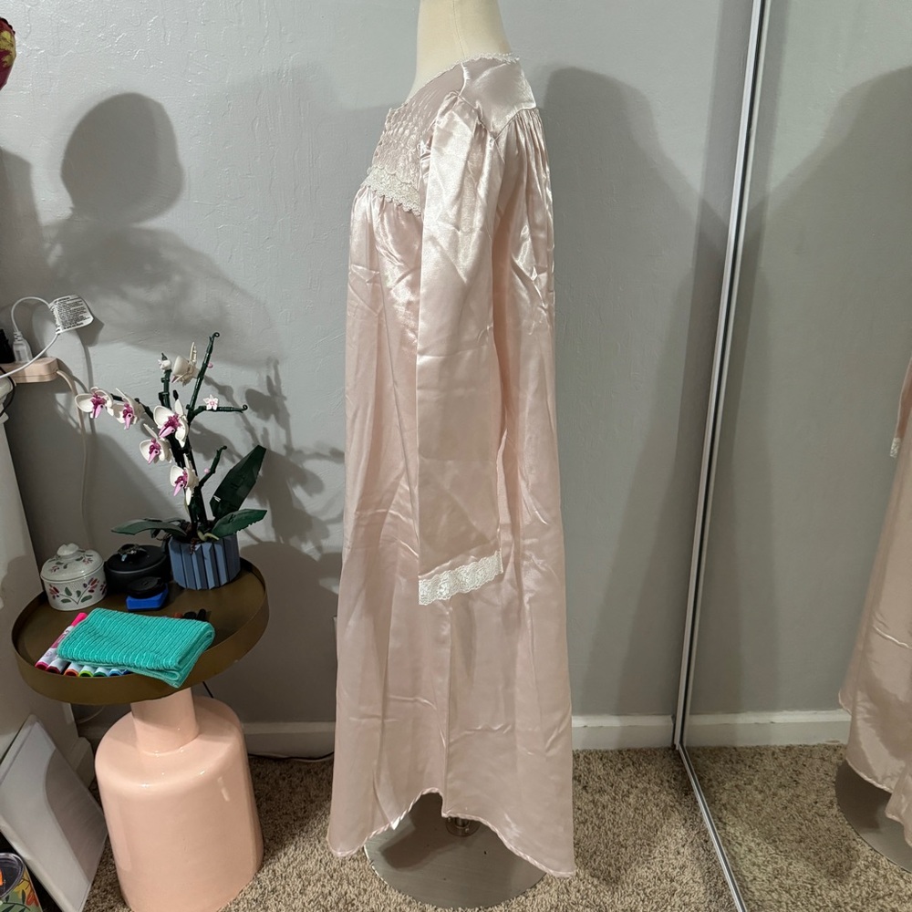 Vintage Christian Dior Baby Pink Satin Nighty - Picture 5 of 8